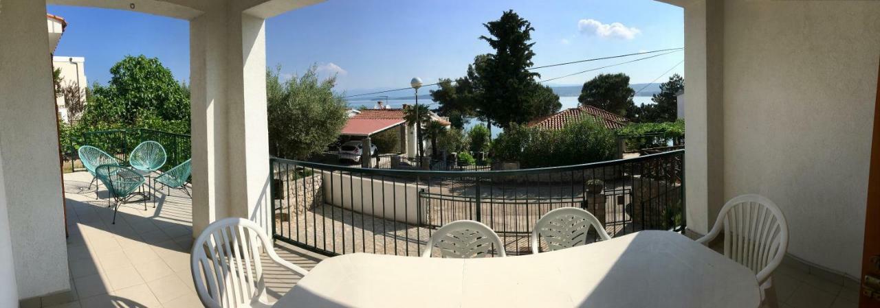 Apartment Blue Bay Malinska Bagian luar foto